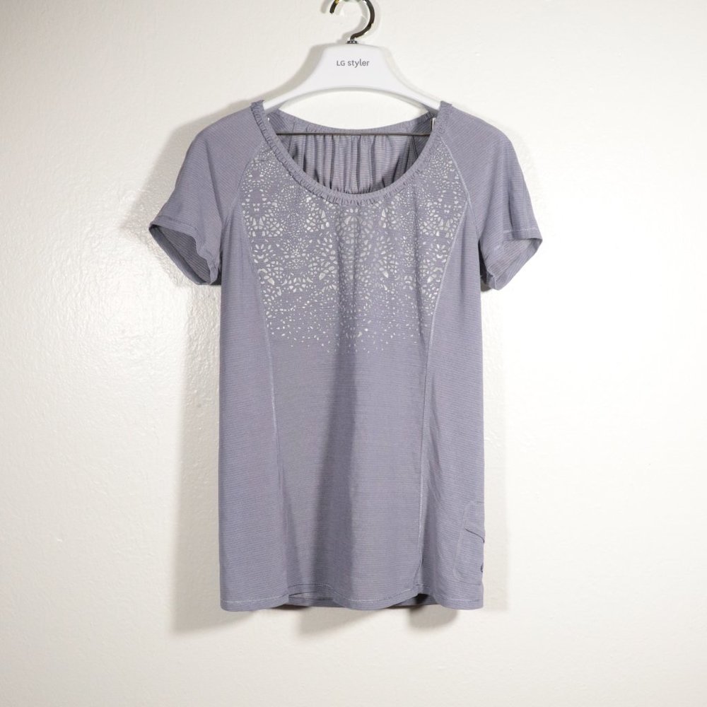 EUC Lululemon Run: Wild Short Sleeve.